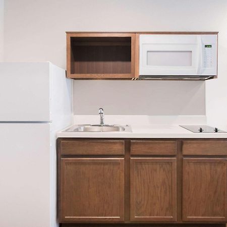 Woodspring Suites Savannah Пулер Екстер'єр фото