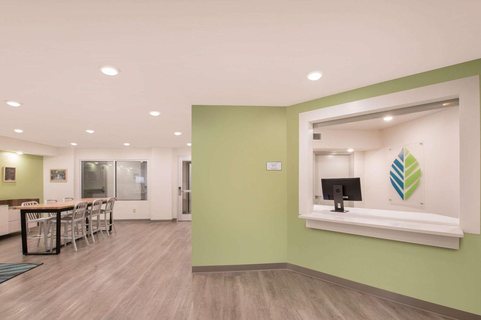 Woodspring Suites Savannah Пулер Екстер'єр фото