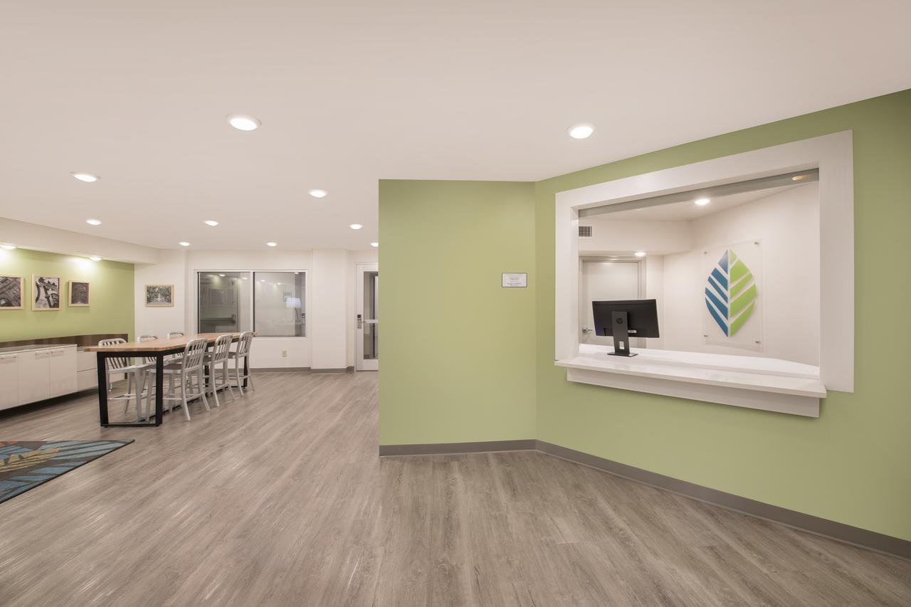 Woodspring Suites Savannah Пулер Екстер'єр фото